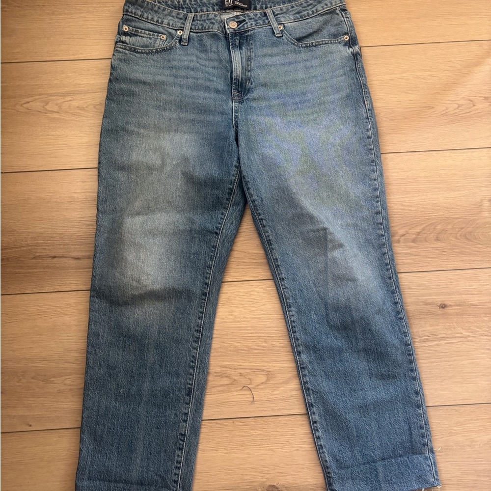 GAP Women's Boyfriend Jeans - Light Blue Wash